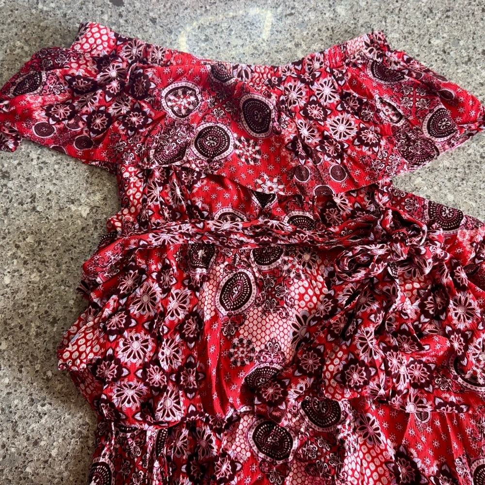 Blatic Born l Off the Shoulder Red Paisley Maxi Dress l Women's Size M